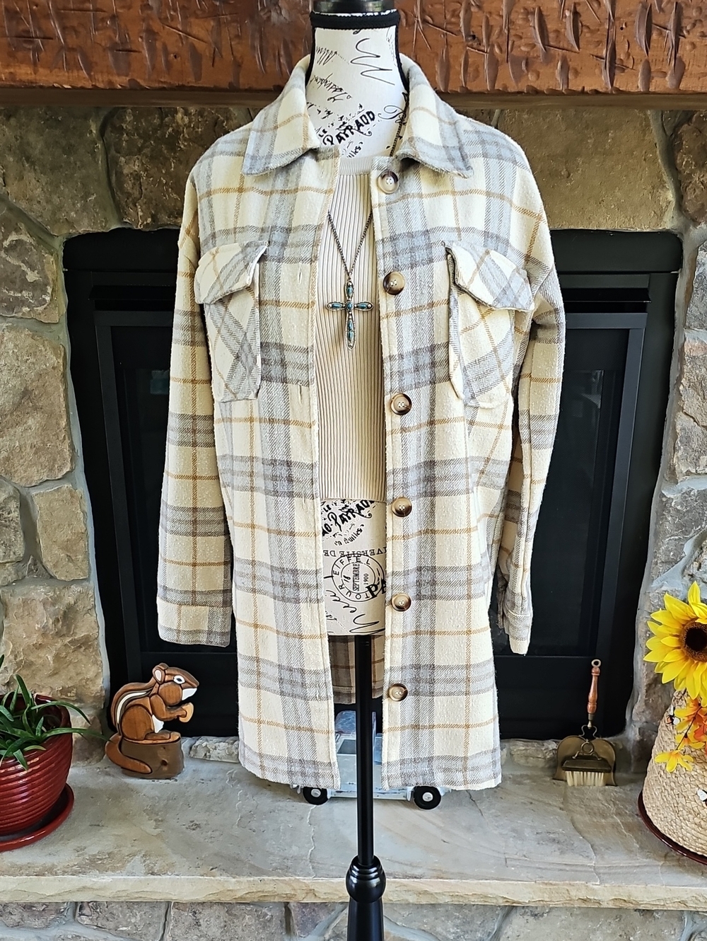 Hem & Thread Plaid Wool Blend Shirt Jacket S Ivory Taupe Gray Fall Layering